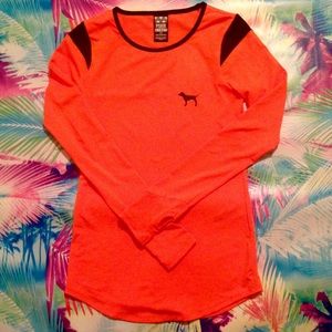 VS PINK ultimate top