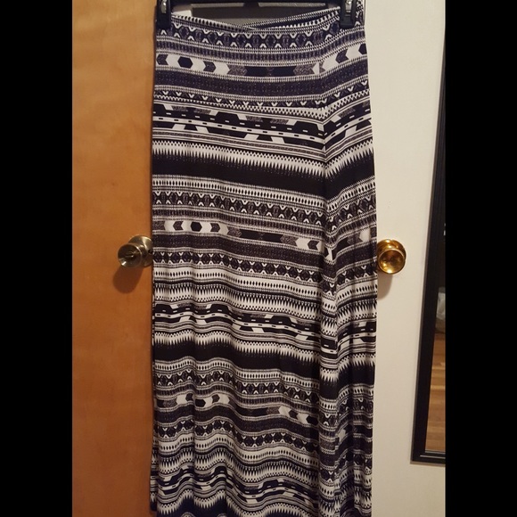 Long Maxi Knit Skirt