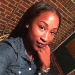 Meet your Posher, Kyra