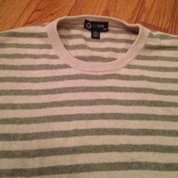 J Crew nice light sweater men's S or women's M - Picture 3 of 3