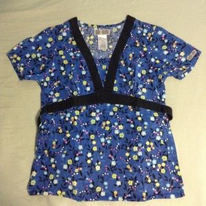 Scrub top uniform