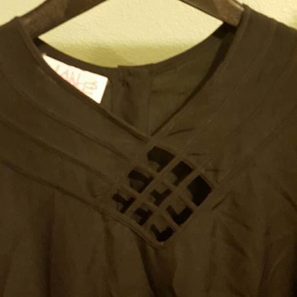 Blouse - Picture 2 of 2