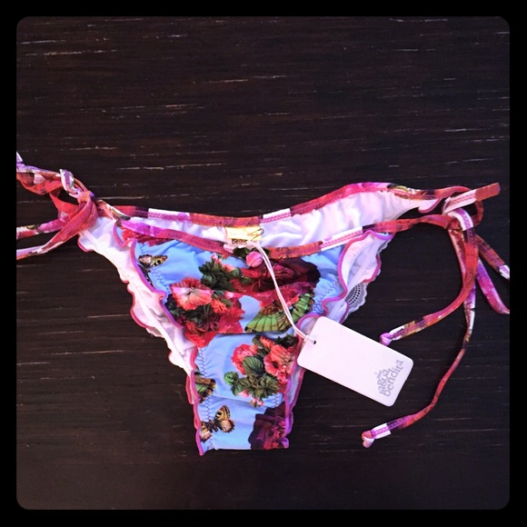 NWT Agua Bendita "Bendito Petalo" Bikini Bottom