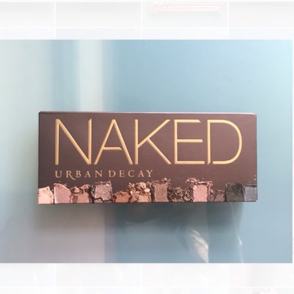 Naked palette trading
