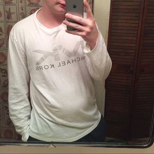 Meet your Posher, Nickoles