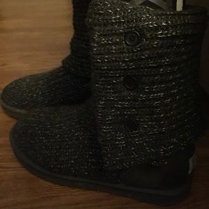 Ugg boots(HOLD TIL FRIDAY)