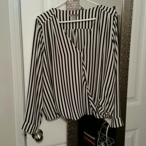 Black and White Striped Long Sleeve Top