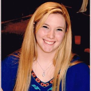 Meet your Posher, Robyn