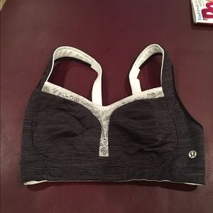Lulu lemon sports bra