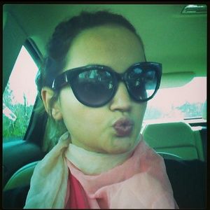 Meet your Posher, Grace