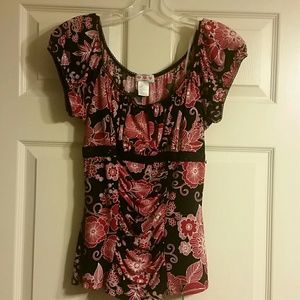 Red black and white print top