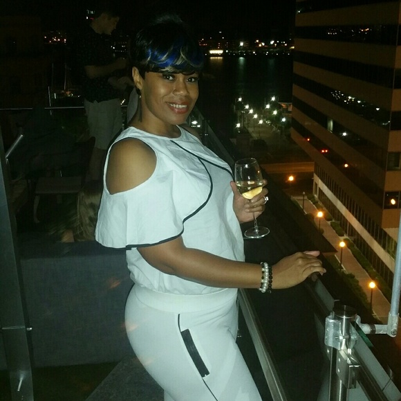 Meet your Posher, Shendell - Picture 4 of 4