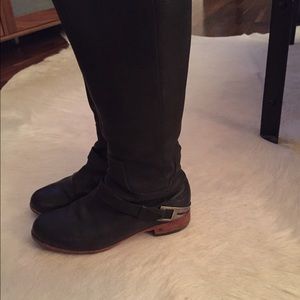 Ugg black leather riding boots size 7M
