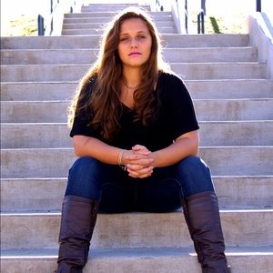 Meet your Posher, Hailey