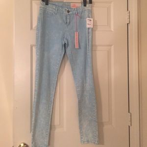 Skin Tight Refuge Jeans