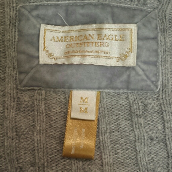 American Eagle Gray sweater - Picture 2 of 2