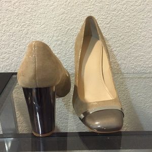 Calvin Klein pump