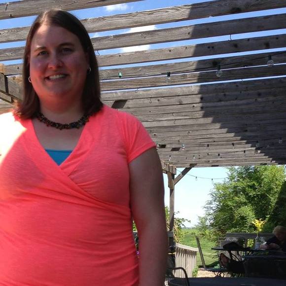 Meet your Posher, Sarah - Picture 1 of 1
