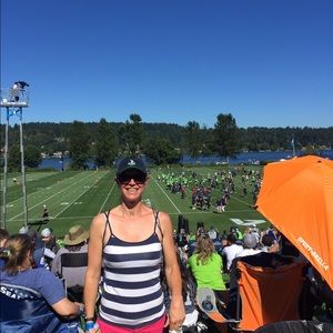 Meet your Posher, Nellie