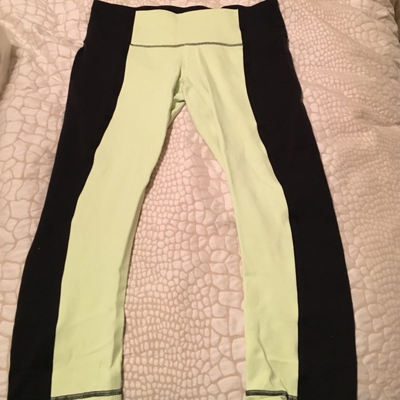 Lulu lemon leggings