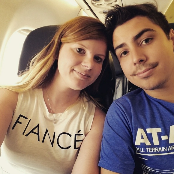 Meet your Posher, Emily - Picture 3 of 3