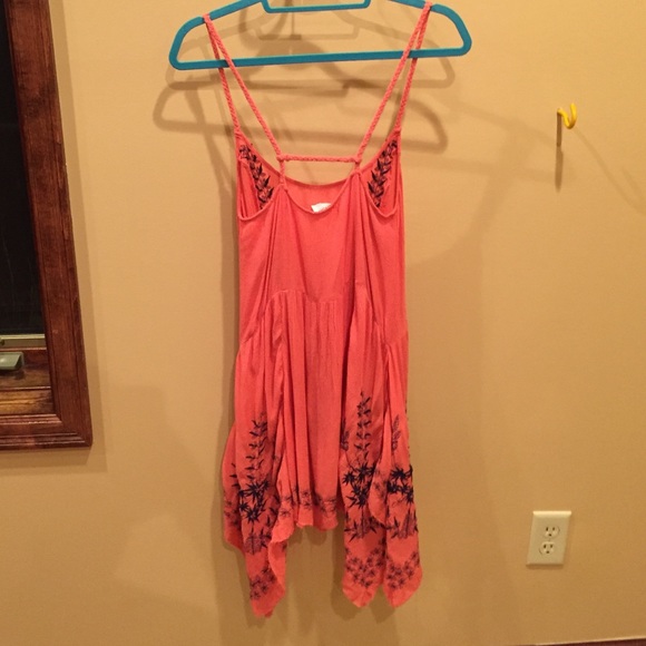 Coral embroidered free people dress - Picture 2 of 3