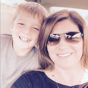 Meet your Posher, Carrie