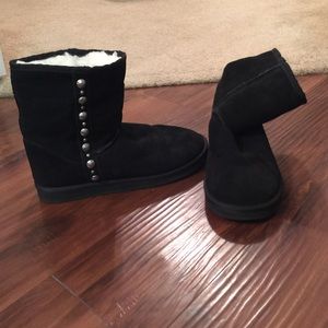 Black Winter Boots