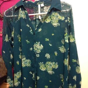 LC Floral blouse 🌺