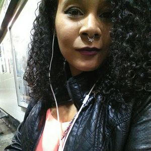 Meet your Posher, Jessica