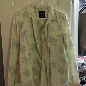 American Eagle button-up