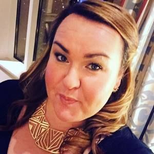 Meet your Posher, Annie