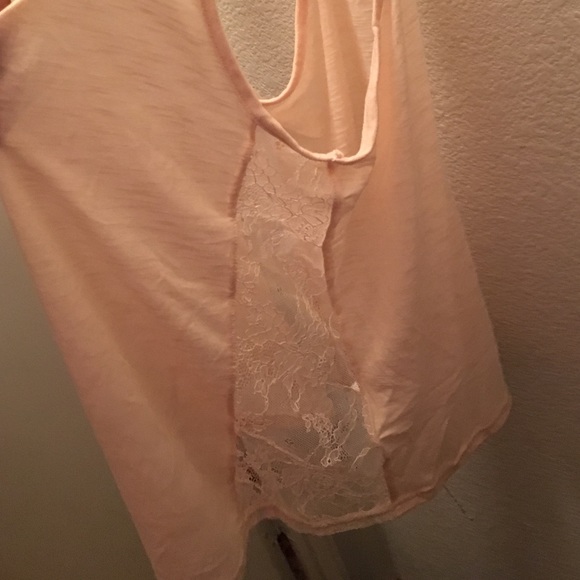 Pink tank top