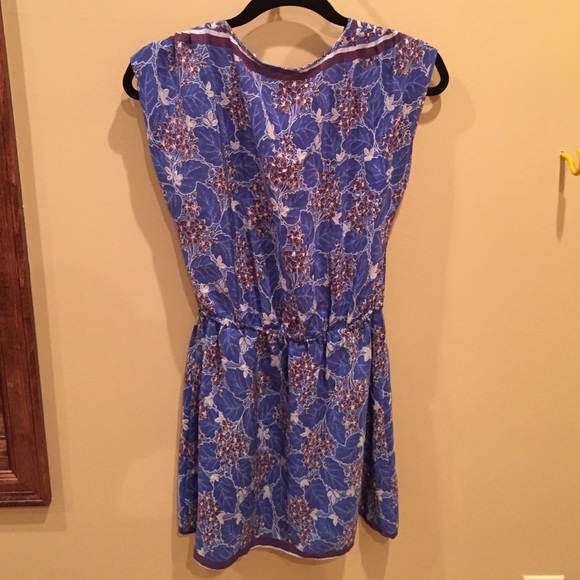 Kimchi Blue Mimi dress from Urban outfitters - Picture 2 of 3