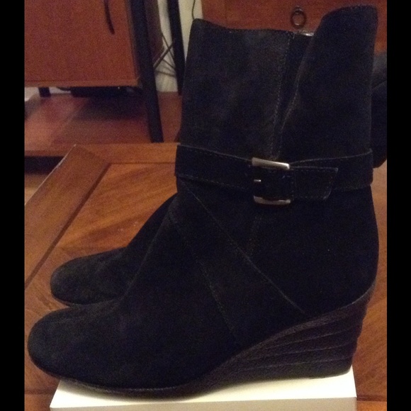 Anne Klein Black Suede Boots