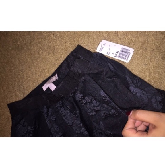 Highwaste midi skirt - Picture 2 of 2