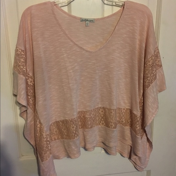 Cropped flowy top