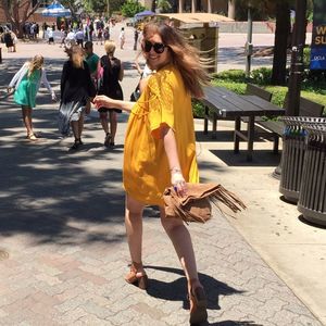 Meet your Posher, Courtney