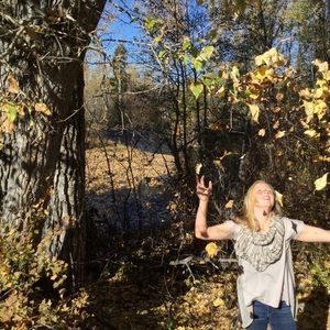 Meet your Posher, Emma