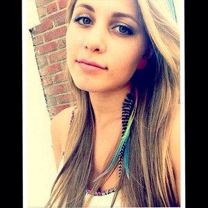 Meet your Posher, Haley