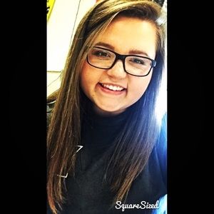 Meet your Posher, Kayla