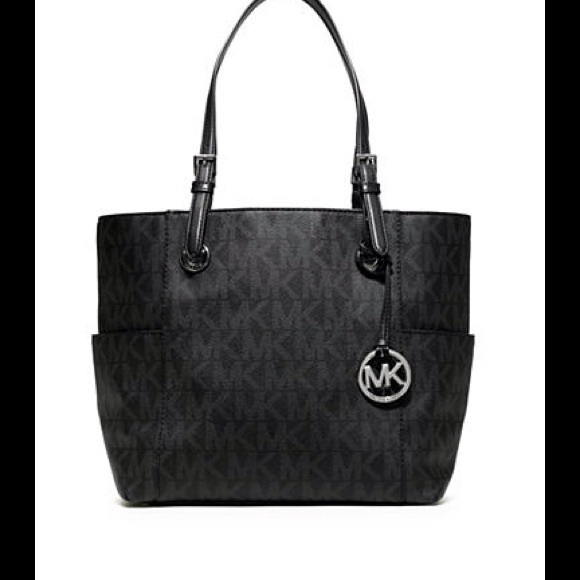 Michael Kors Jet Set Tote - Picture 1 of 1