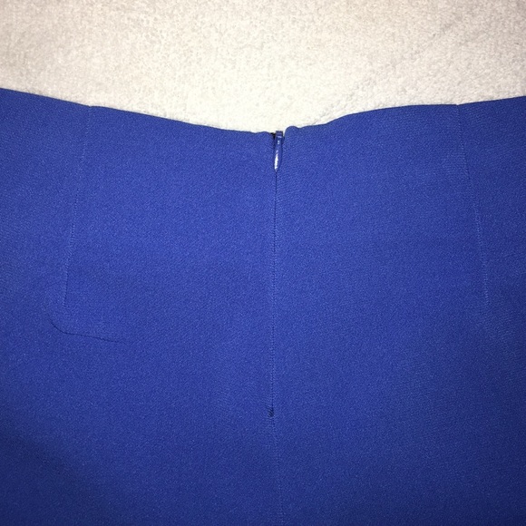 High Waisted Shorts - Picture 3 of 3