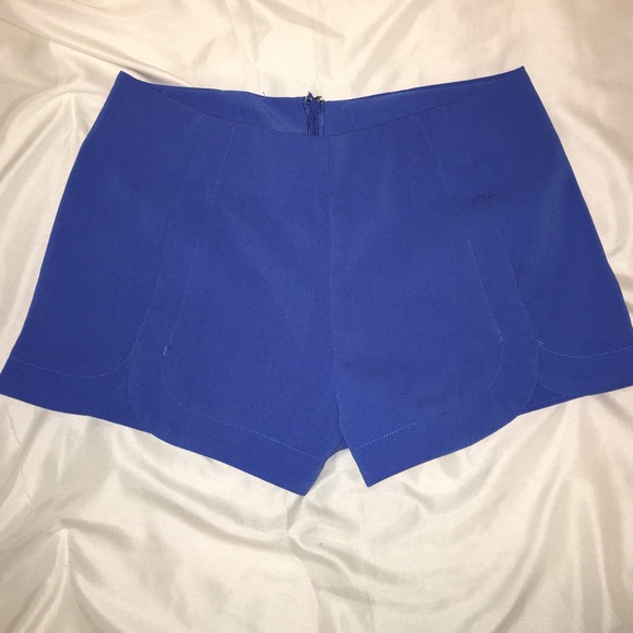 High Waisted Shorts - Picture 1 of 3
