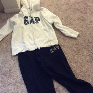 Gap sweatsuit, BNWOT