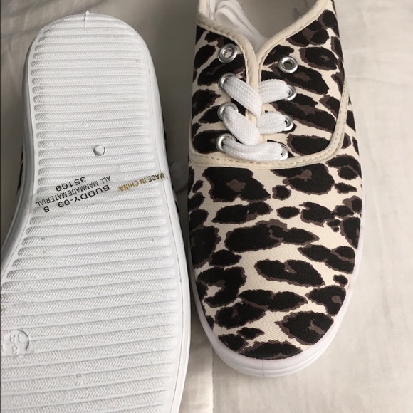 Leopard lace ups - Picture 3 of 4