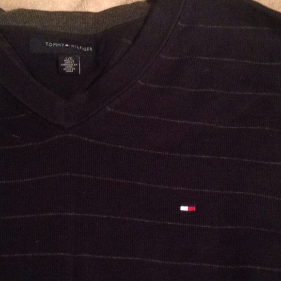 Tommy Hilfiger sweater vest size large