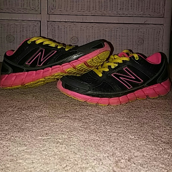 Size 11 womans new balance