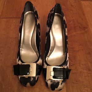 Satin animal print wedge