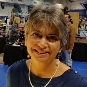 Meet your Posher, Suzanne